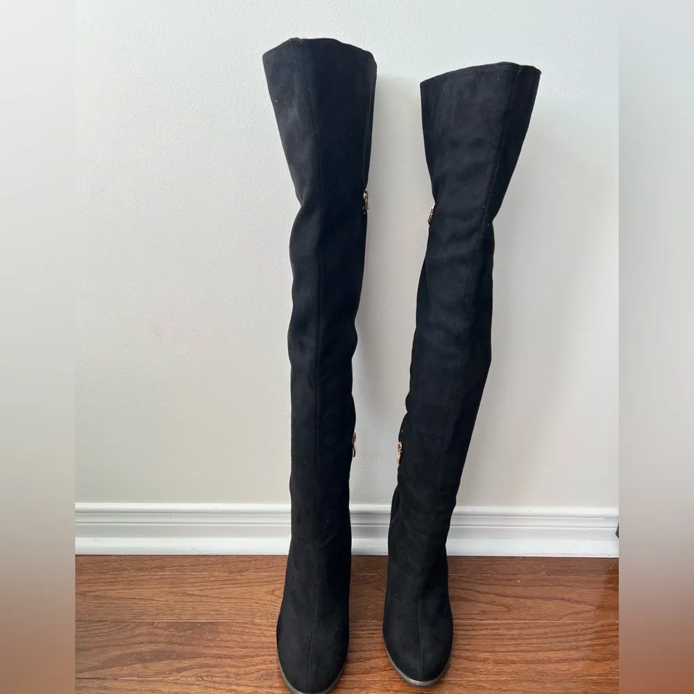 Over the knee boots in black suede - Picture 7 of 9